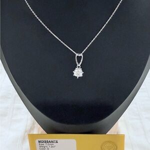Dazzling Silver Moissanite Necklace